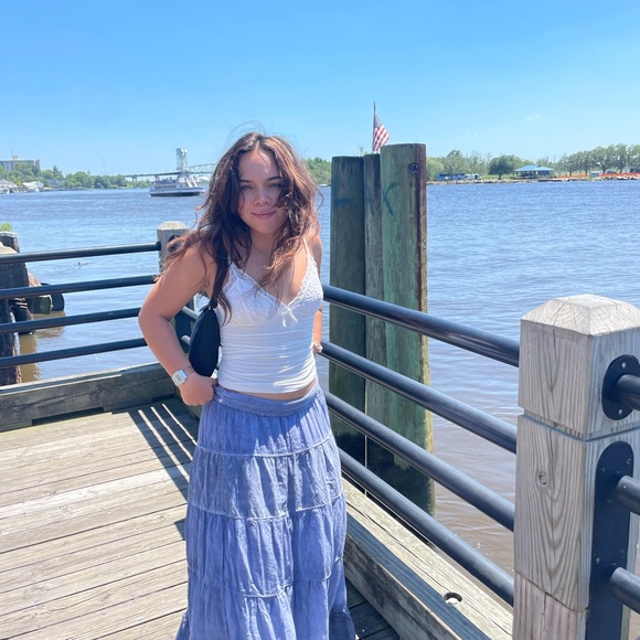 Meet your Posher, Meadow - Picture 3 of 4